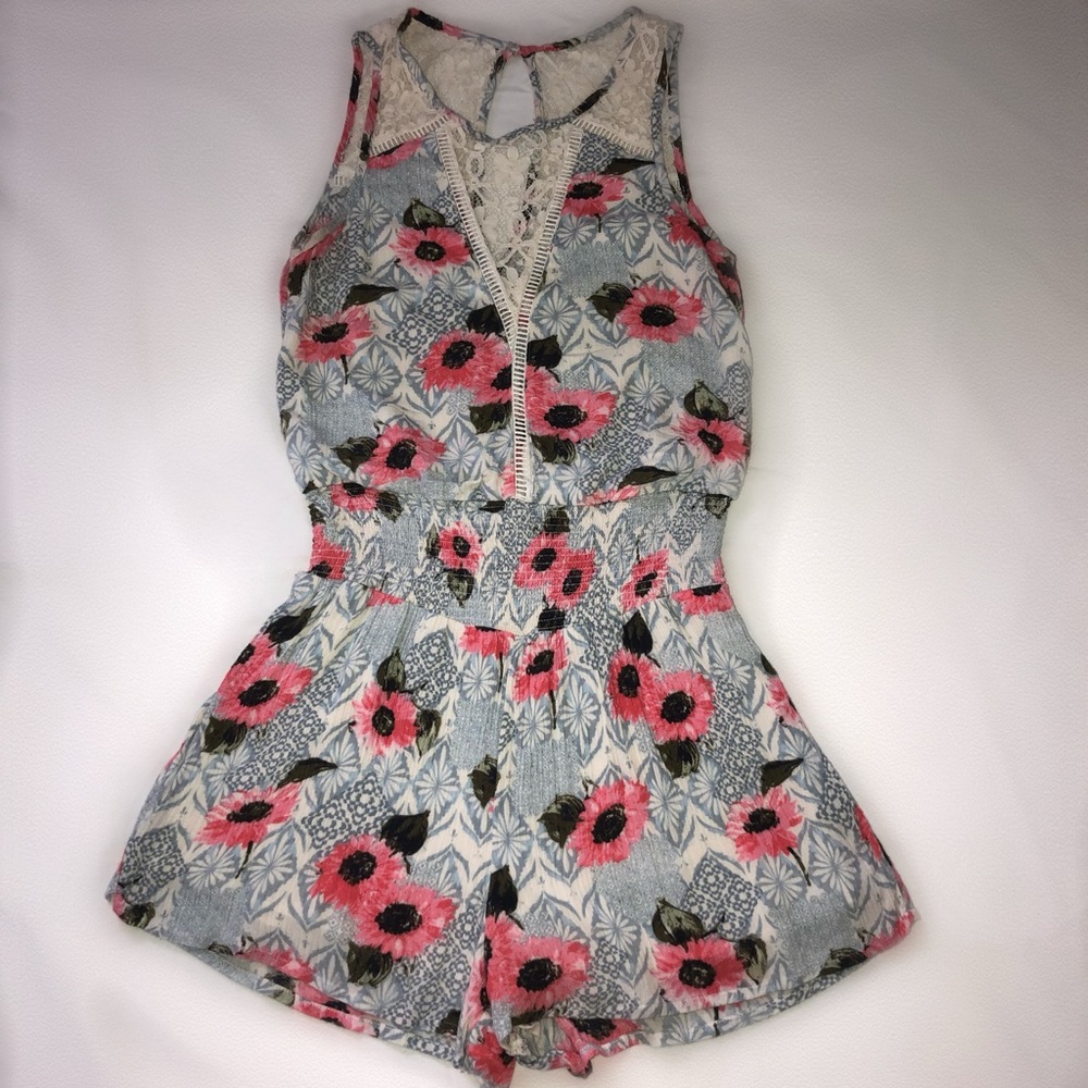 Blue & Pink Floral Laced Sleeve Romper